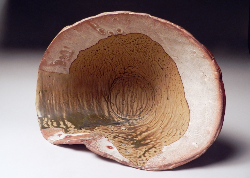 Recumbent Bowl With Glaze