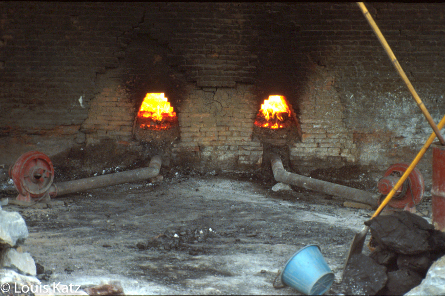 Foreced air for combustion