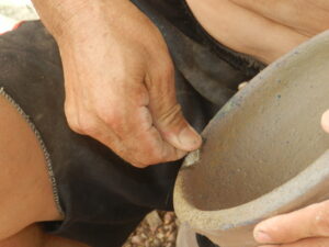 Cosmetic repair in Phon Bok